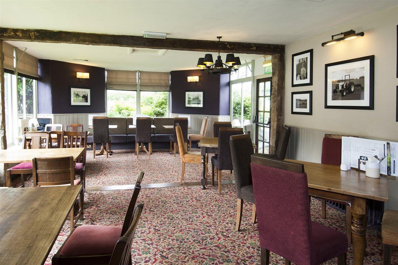 Premier Inn Premier Inn Silverstone Syresham Exterior photo